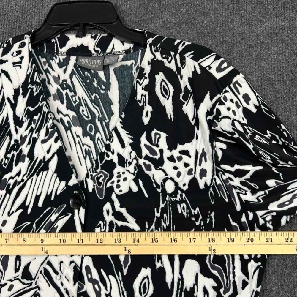 Additions by Chicos Top Abstract Graphic Long Sleeve One Button Black White Sz 2 - Picture 7 of 10